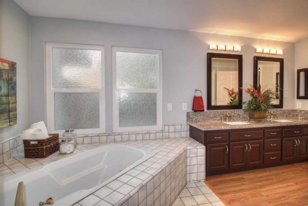 Folsom-Bathroom-Remodel-00008